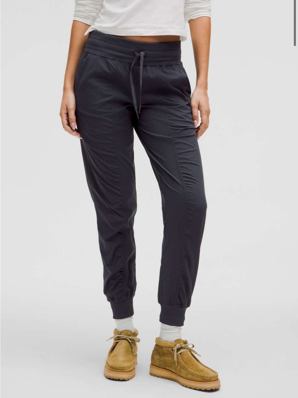 Lululemon Dance Studio Mid-Rise Jogger *Full Length
Black Night size 4